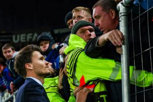 流浪者隊首場比賽慘敗 主教練羅爾面臨危險